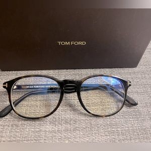 Tom Ford TF5680-B blue blocker glasses NEW!!!